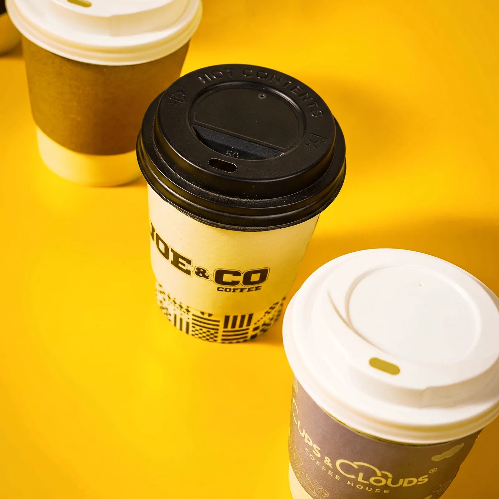 Tapas de Plástico para Vasos de Cartón