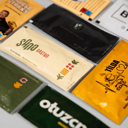 Toallitas Húmedas Personalizadas | 93x140 mm | Papel